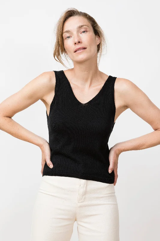 Weekend Offers That Thrill knit top - vale - black