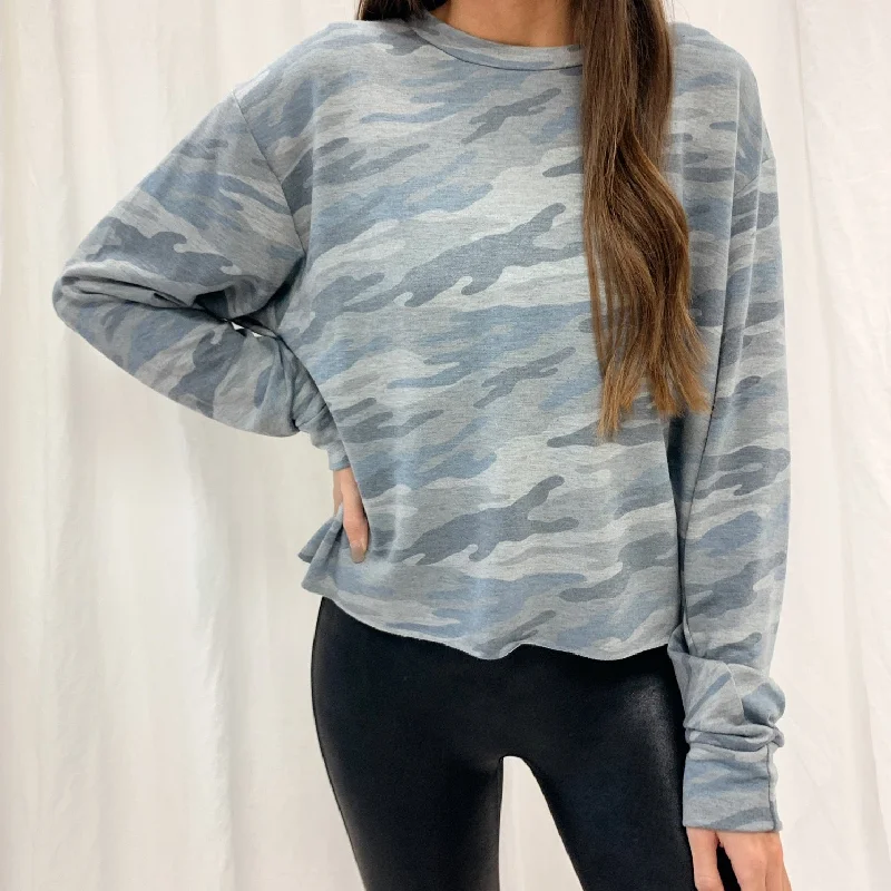 Weekend Shopping Bliss Cropped Camo Tee