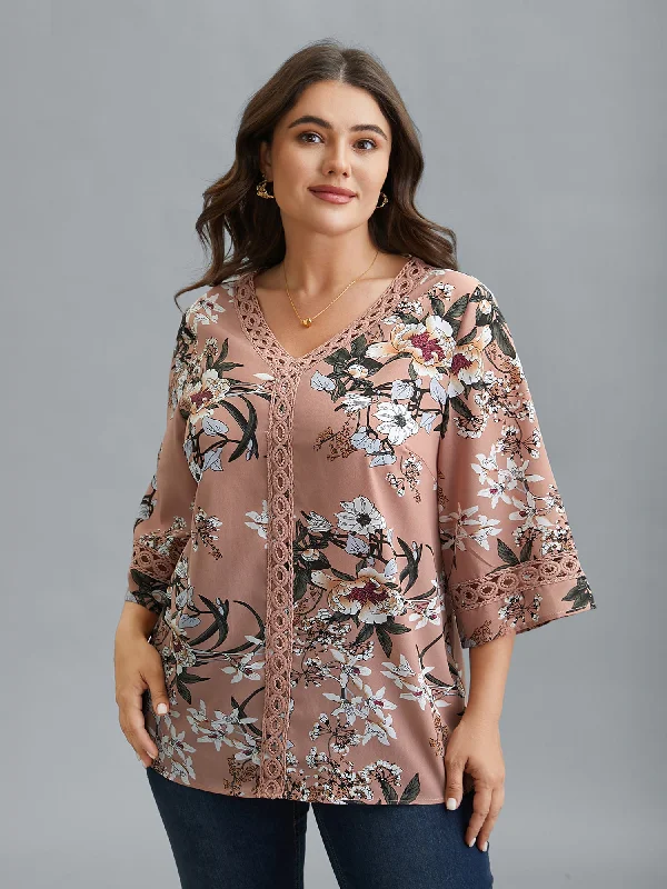 New Arrival Blooming Flower Print Webbing Spliced Blouse