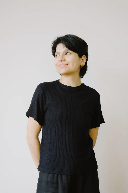 Unmissable Offer modal t-shirt - lula - black
