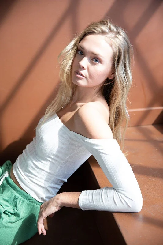Incredible Offers White Square Neck Top