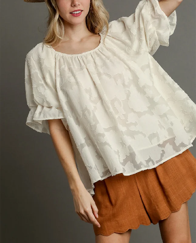 Season Finale Sale Jacquard Lace Bubble Sleeve Top