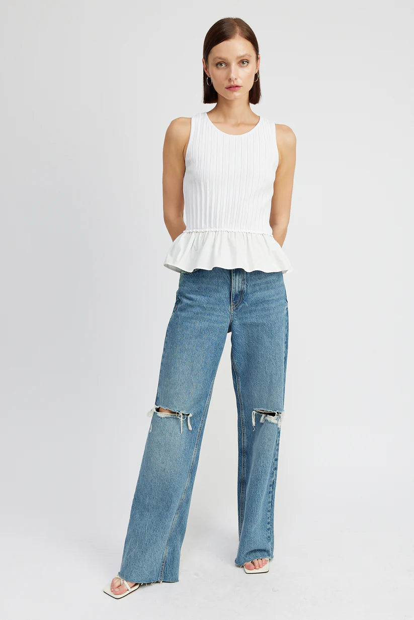 Exclusive Savings Aria Top