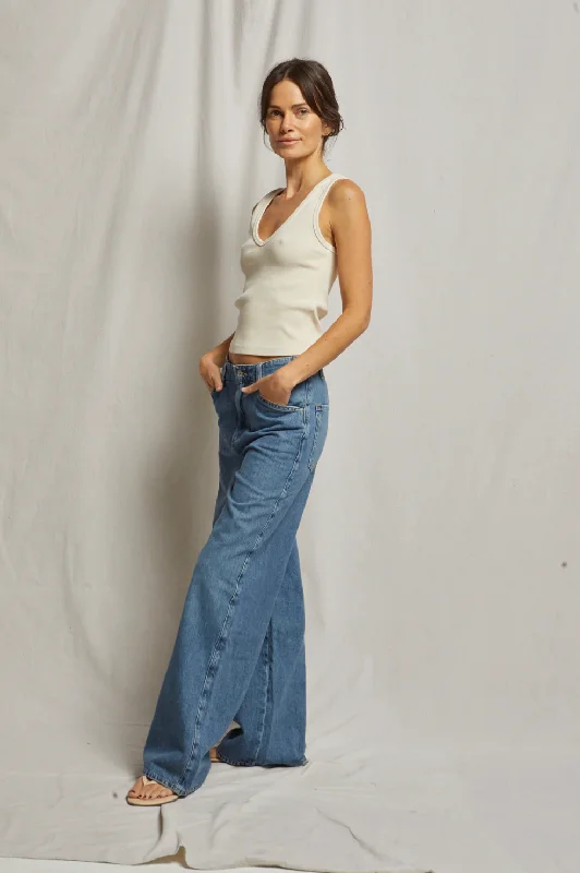 Massive Savings PerfectWhiteTee Maria V-Neck Tank