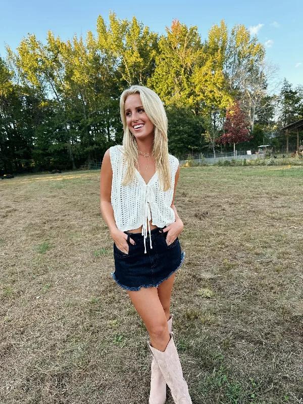 Exclusive Deal On My Way Vest -Cream
