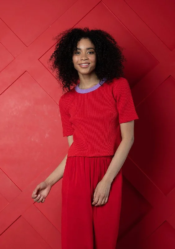 Weekend Bargains to Celebrate Red/Lavender Blocked Rib Ringer