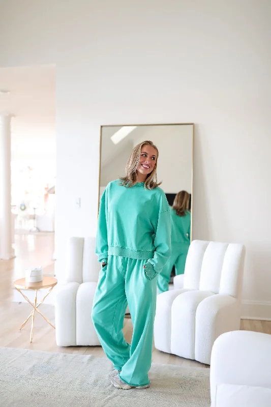 Weekend Offers That Please On The Go Sweatshirt - Emerald Green