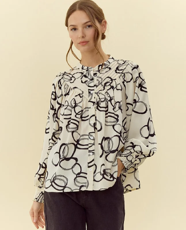 Weekend Deals That Sparkle Dolman Sleeve Abstract Print Top
