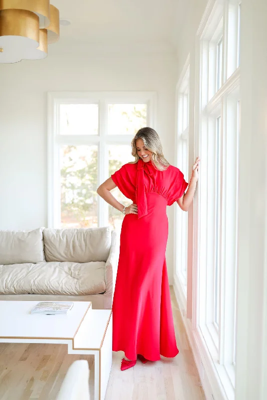 Weekend Savings Sensation Maxine Pleated Maxi -Red