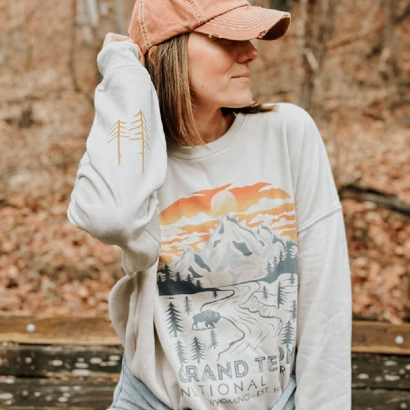 YEAR-End Clearance Grand Teton National Park Sweatshirt