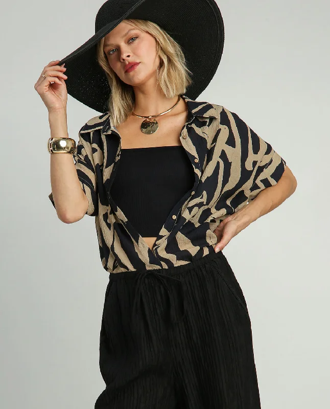 Instant Savings Two-Tone & Abstract Collared Print Button-Down Wide Top