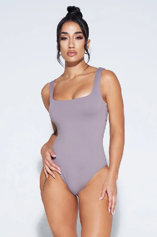 Mega Sale THE OB SCOOP NECK BODYSUIT-MOCHA