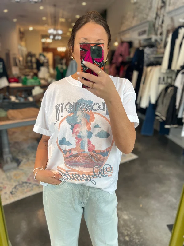 Weekend Discounts to Savor Yellowstone Wyoming Oversized Tee