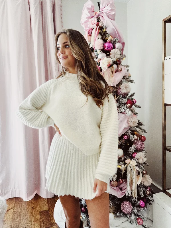 Weekend Shopping Bliss Gabrielle Sweater - White