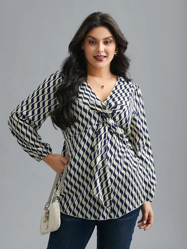 Online Only Geometric Print Twist Front Blouse