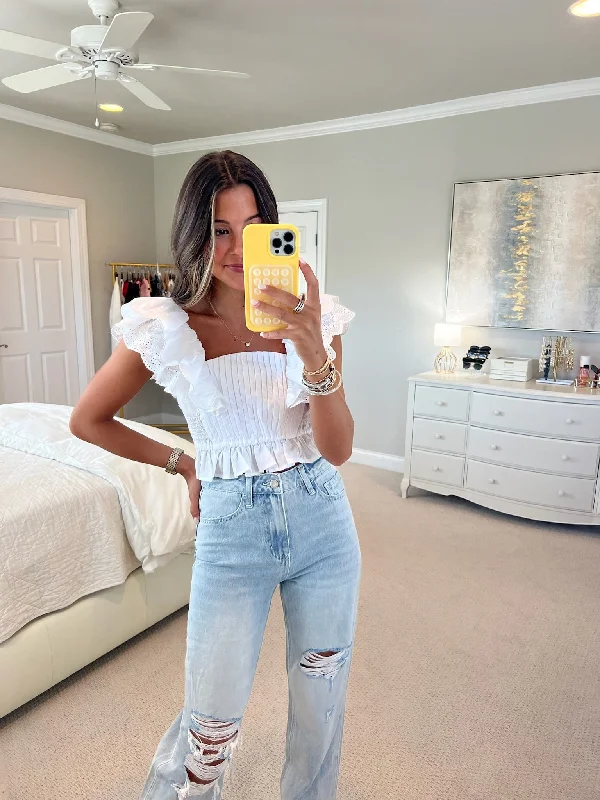 Weekend Bargains to Sizzle Kelly Crop Top - White