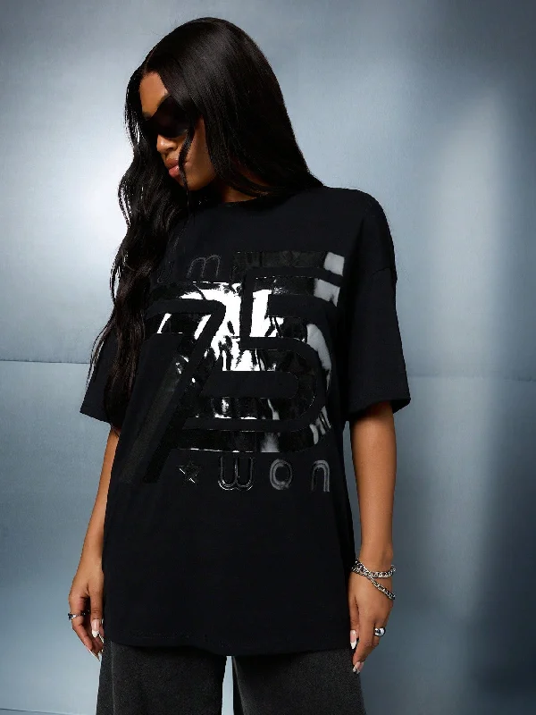 Weekend-Only Price Drops SUMWON WOMEN Oversized Boyfriend T-Shirt With Gloss Print