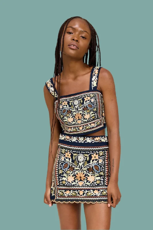Year-End Deals Aislinn Top