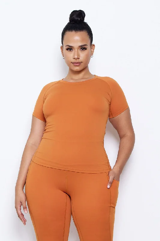 Huge Savings ESSENTIAL CREWNECK TOP-RUST ORANGE
