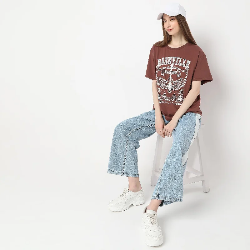 Early Access Oversize Printed "Nashville Music City" Bold Typography and Artistic Detailing T-Shirt