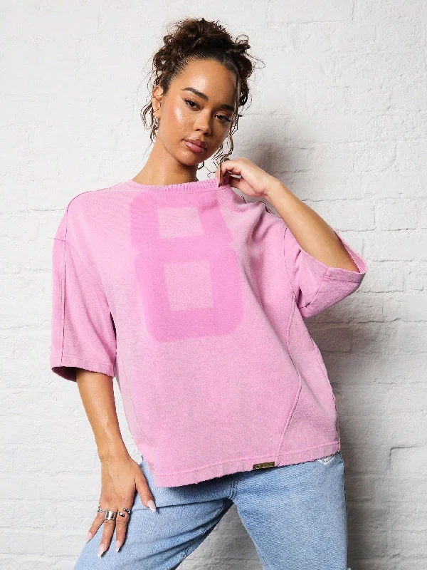Weekend Offers That Excite SUMWON WOMEN Washed Oversized T-Shirt With Front Number Print Weekend Offers That Excite SUMWON WOMEN Washed Oversized T-Shirt With Front Number Print