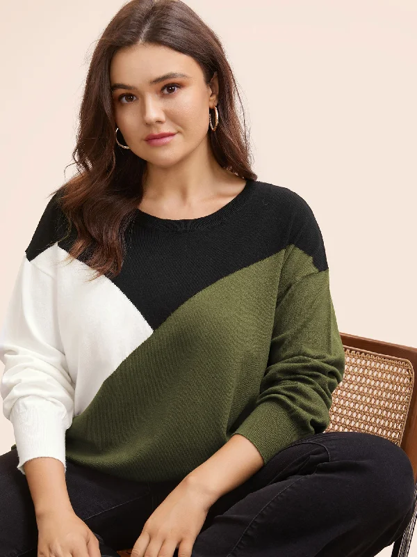 Daily Specials Supersoft Essentials Colorblock Contrast Pullover